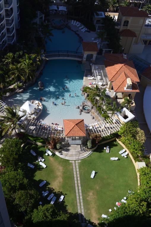 Апартаменты Great Escape At Chevron Renaissance Голд-Кост Экстерьер фото